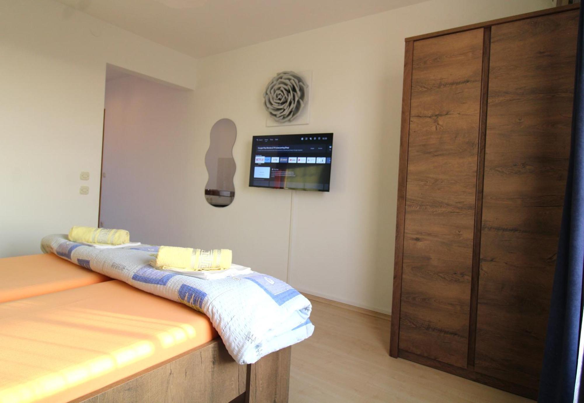 Apartment Studio Baric Пореч Екстер'єр фото