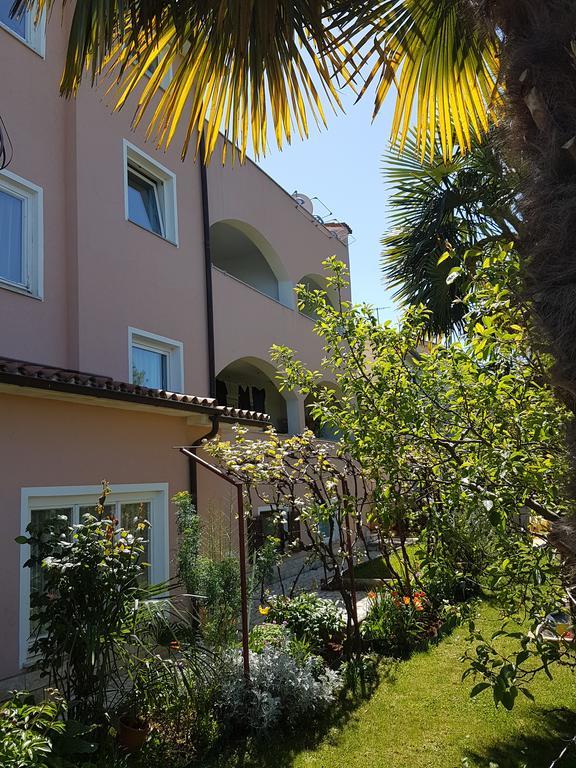 Apartment Studio Baric Пореч Екстер'єр фото